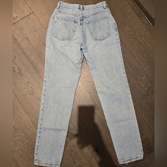 GAP Vintage Women High Rise Jeans Size 6 Light Wash - Picture 3 of 3